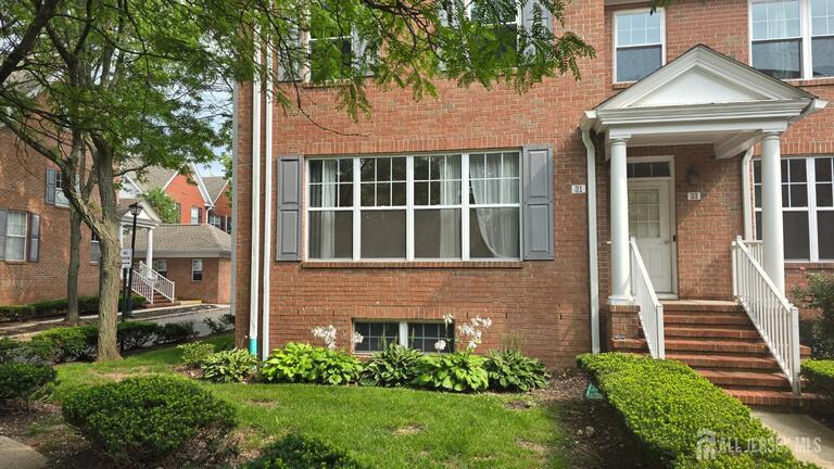 Photo 3 of 31 Franklin School Way, Metuchen NJ 08840, Metuchen, NJ