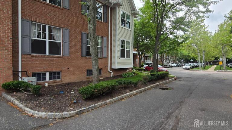 Photo 2 of 31 Franklin School Way, Metuchen NJ 08840, Metuchen, NJ