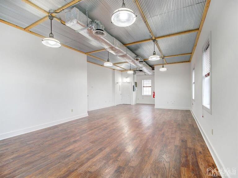 Photo 3 of 1110 Hamilton Boulevard # 2D, South Plainfield NJ 07080, South Plainfield, NJ