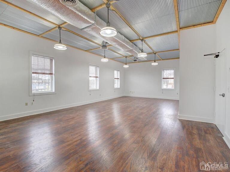Photo 1 of 1110 Hamilton Boulevard # 2D, South Plainfield NJ 07080, South Plainfield, NJ