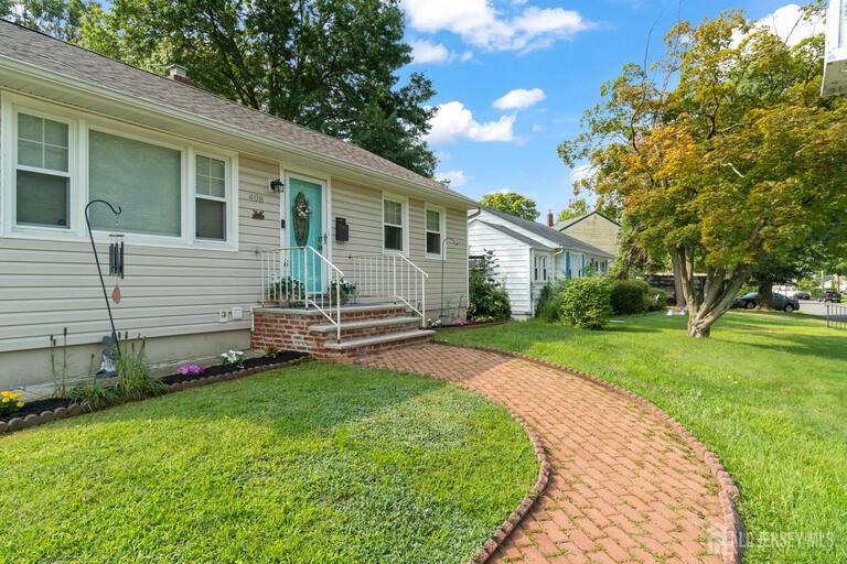 Photo 2 of 408 Richard Way, North Plainfield NJ 07962, North Plainfield, NJ