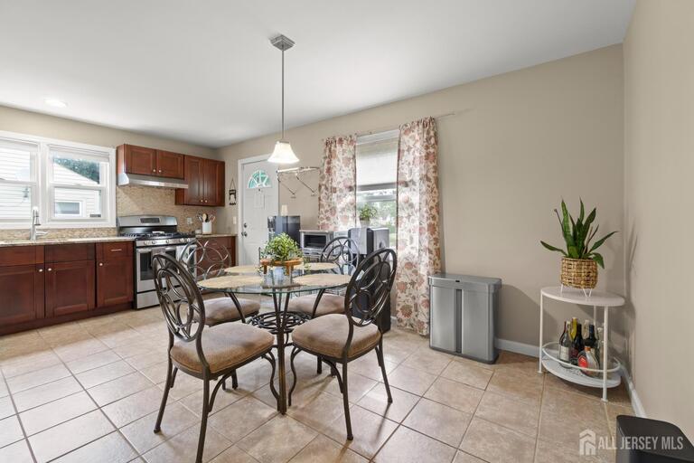 Photo 8 of 408 Richard Way, North Plainfield NJ 07962, North Plainfield, NJ
