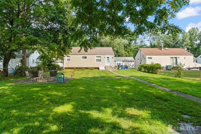 Photo 25 of 408 Richard Way, North Plainfield NJ 07962, North Plainfield, NJ