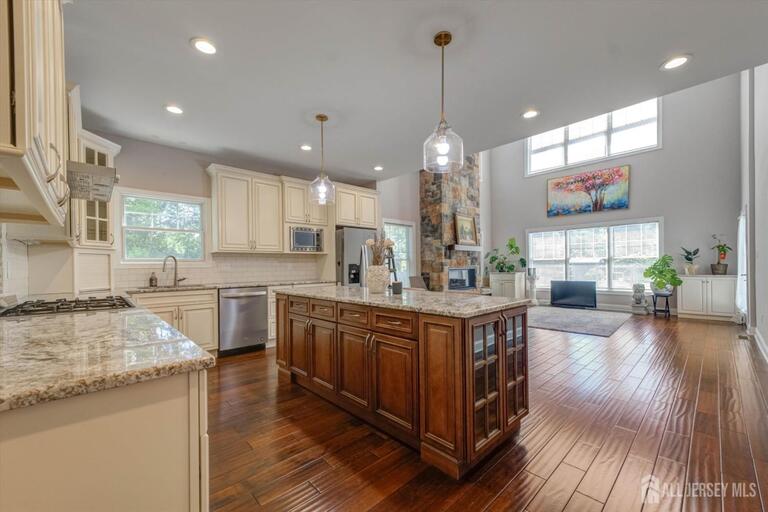 Photo 5 of 302 Central Avenue, Edison NJ 08817, Edison, NJ