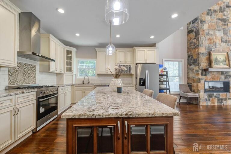 Photo 6 of 302 Central Avenue, Edison NJ 08817, Edison, NJ