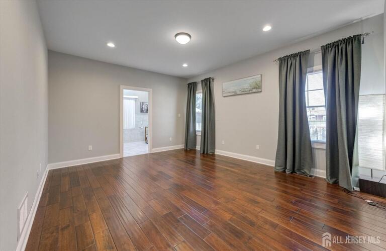Photo 17 of 302 Central Avenue, Edison NJ 08817, Edison, NJ