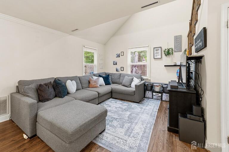 Photo 16 of 8 Cooper Court, Freehold NJ 07728, Freehold, NJ