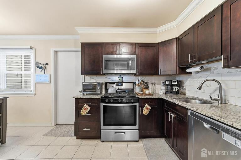 Photo 10 of 8 Cooper Court, Freehold NJ 07728, Freehold, NJ