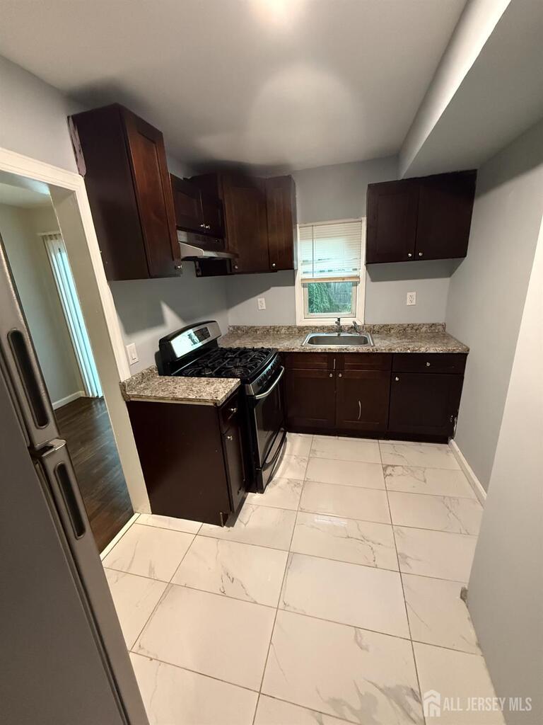 Photo 8 of 43 Crampton Avenue, Woodbridge Proper NJ 07095, Woodbridge Proper, NJ