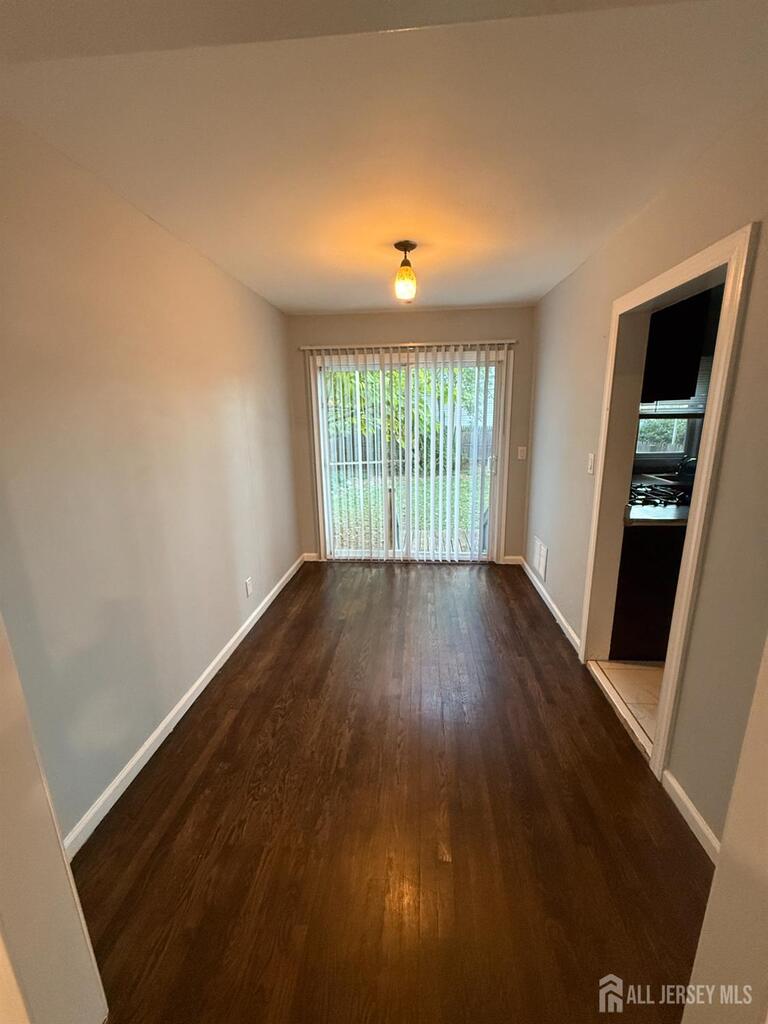 Photo 6 of 43 Crampton Avenue, Woodbridge Proper NJ 07095, Woodbridge Proper, NJ