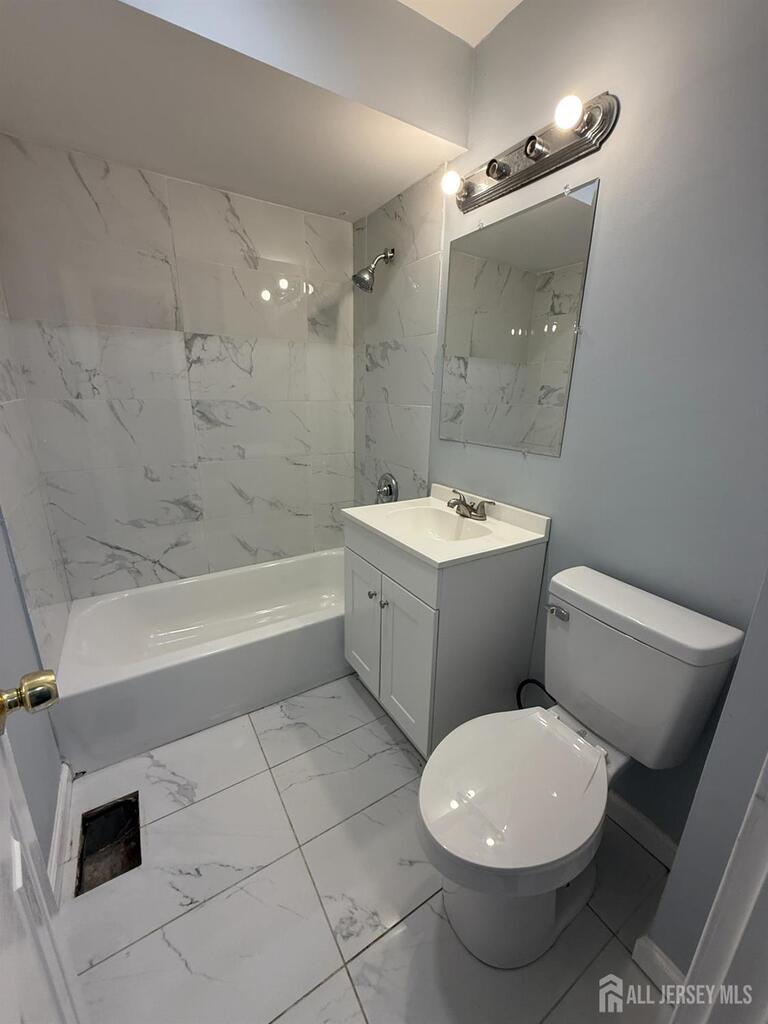 Photo 13 of 43 Crampton Avenue, Woodbridge Proper NJ 07095, Woodbridge Proper, NJ