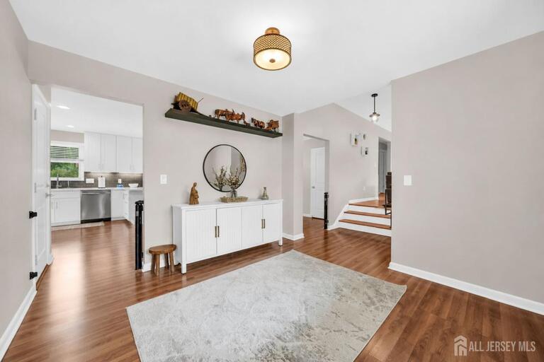 Photo 12 of 76 Seymour Terrace, Piscataway NJ 08854, Piscataway, NJ
