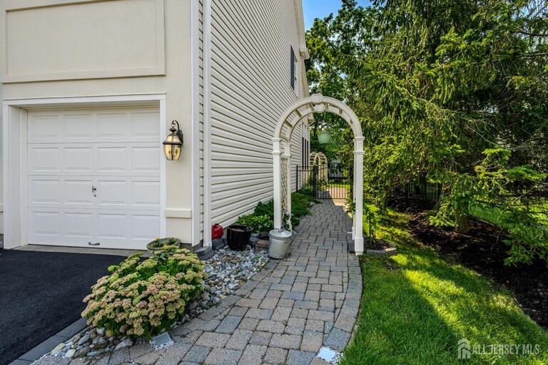 Photo 37 of 18 Hartlander Street, East Brunswick NJ 08816, East Brunswick, NJ
