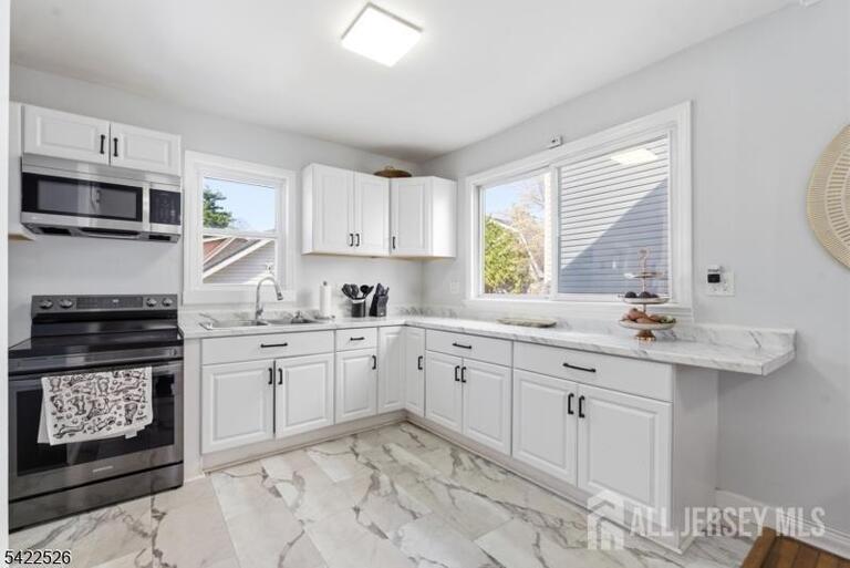 Photo 10 of 140 Grove Avenue, Woodbridge Proper NJ 07095, Woodbridge Proper, NJ