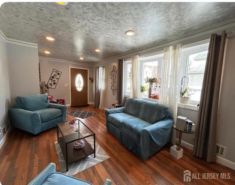 Photo 5 of 25 Silzer Avenue, Iselin NJ 08830, Iselin, NJ