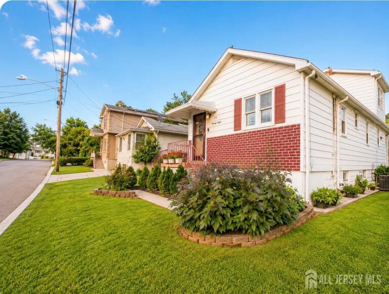 Photo 2 of 25 Silzer Avenue, Iselin NJ 08830, Iselin, NJ