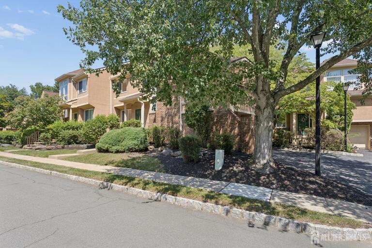 Photo 2 of 41 Kingsland Circle, South Brunswick NJ 08852, South Brunswick, NJ