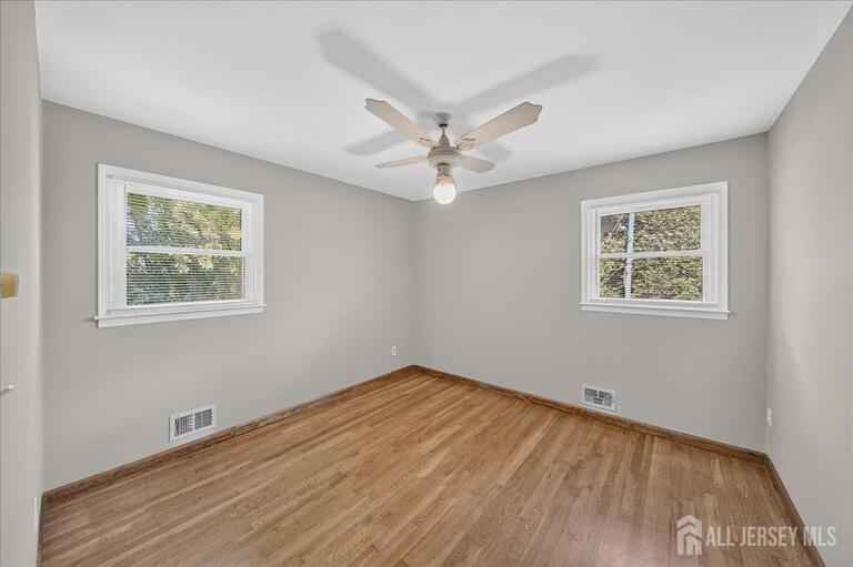 Photo 11 of 204 MARLIN Drive, Fords NJ 08863, Fords, NJ