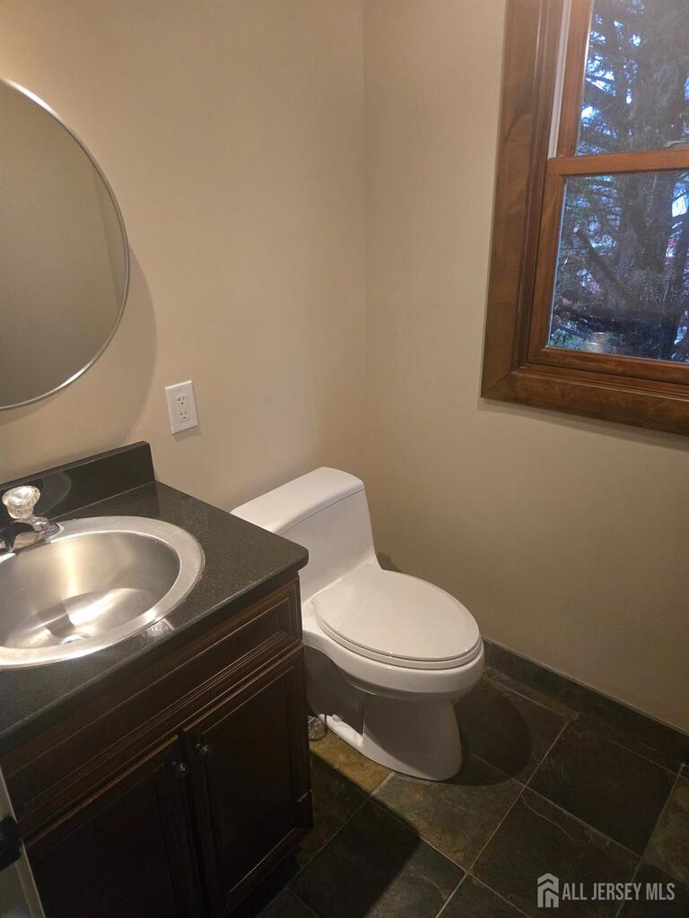 Photo 9 of 14 larch Street, Carteret NJ 07008, Carteret, NJ