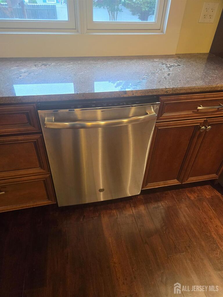 Photo 17 of 14 larch Street, Carteret NJ 07008, Carteret, NJ