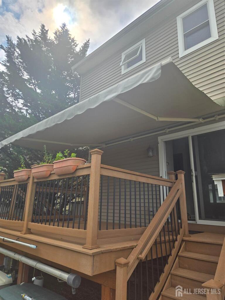 Photo 16 of 14 larch Street, Carteret NJ 07008, Carteret, NJ
