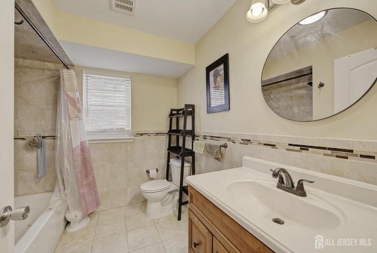 Photo 30 of 149 Bellair Place, Newark NJ 07104, Newark, NJ