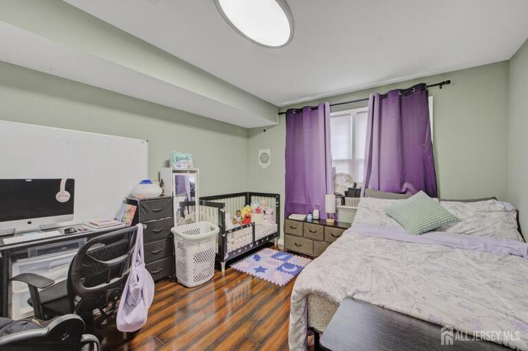 Photo 17 of 149 Bellair Place, Newark NJ 07104, Newark, NJ