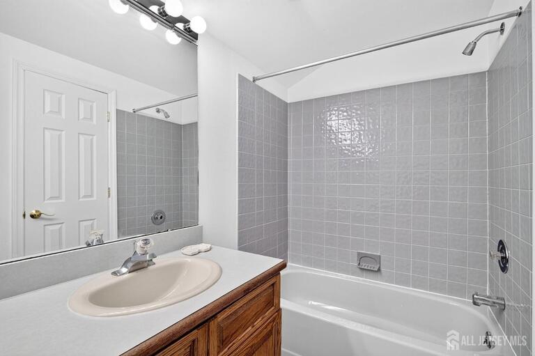 Photo 24 of 167 Sayre Drive, Plainsboro NJ 08540, Plainsboro, NJ