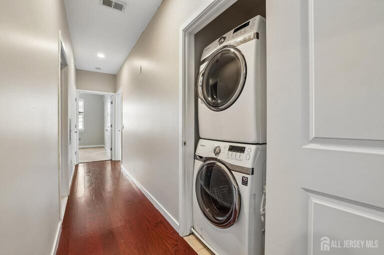 Photo 18 of 347 Pond Lane, Piscataway NJ 08854, Piscataway, NJ