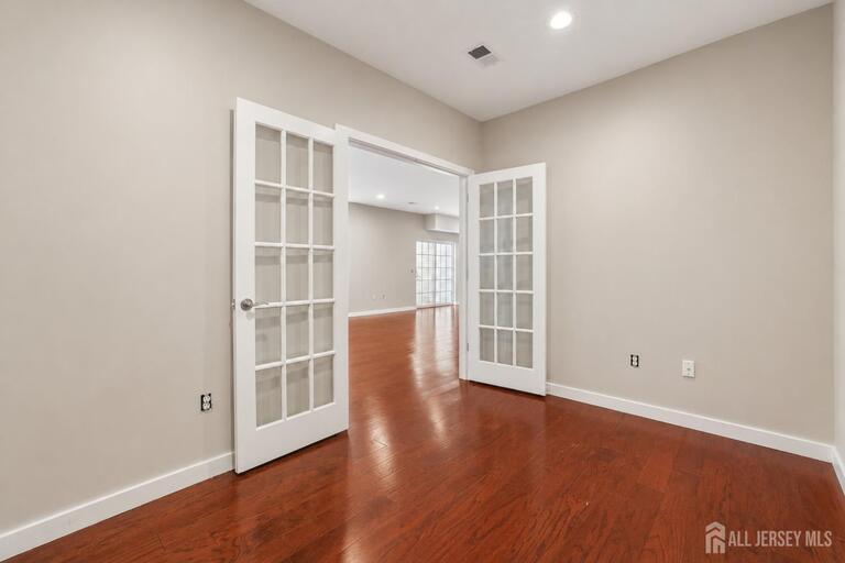 Photo 15 of 347 Pond Lane, Piscataway NJ 08854, Piscataway, NJ