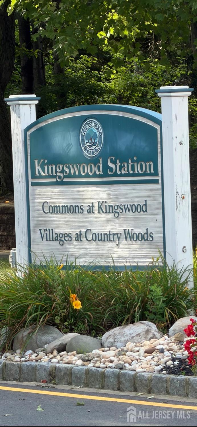 Photo 3 of 2704 Commons At Kingswood Drive, East Brunswick NJ 08816, East Brunswick, NJ