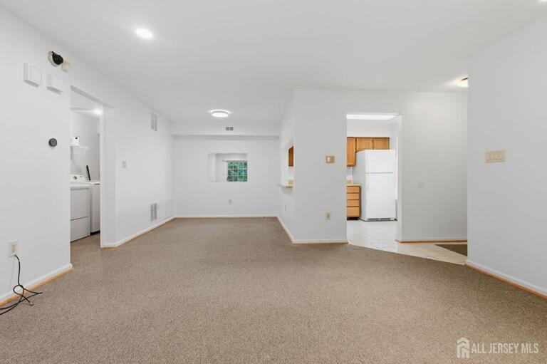Photo 11 of 2704 Commons At Kingswood Drive, East Brunswick NJ 08816, East Brunswick, NJ