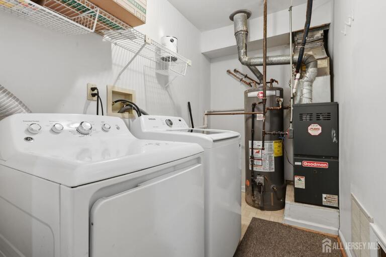 Photo 12 of 2704 Commons At Kingswood Drive, East Brunswick NJ 08816, East Brunswick, NJ