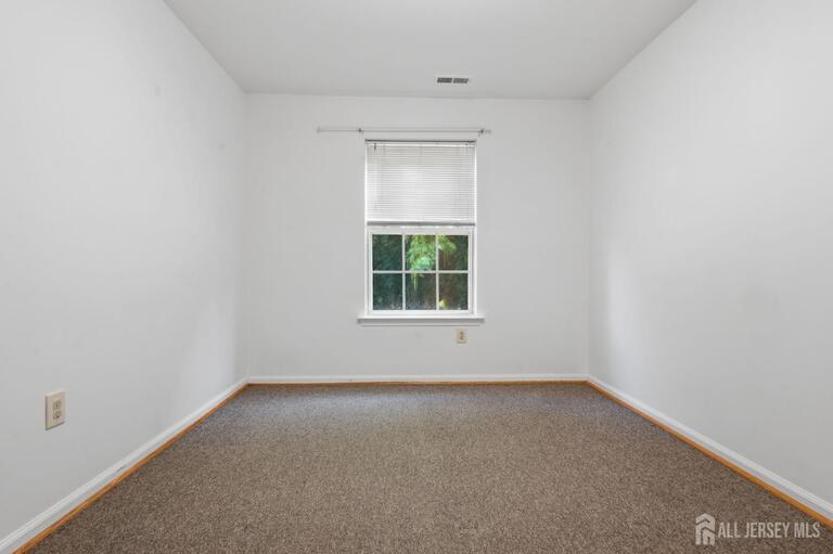 Photo 16 of 2704 Commons At Kingswood Drive, East Brunswick NJ 08816, East Brunswick, NJ