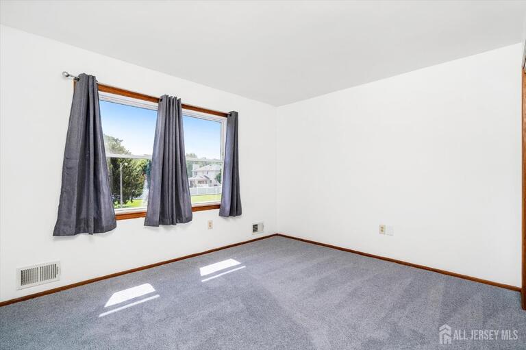 Photo 27 of 10 Timber Wolf Drive, Hamilton NJ 08620, Hamilton, NJ