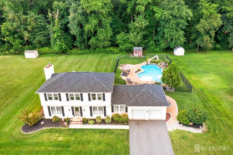Photo 2 of 10 Timber Wolf Drive, Hamilton NJ 08620, Hamilton, NJ