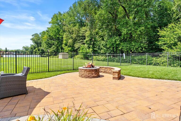 Photo 47 of 10 Timber Wolf Drive, Hamilton NJ 08620, Hamilton, NJ