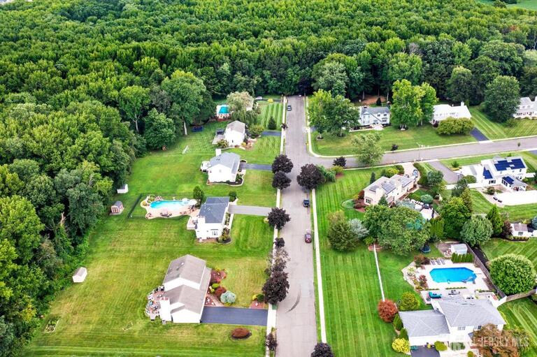Photo 52 of 10 Timber Wolf Drive, Hamilton NJ 08620, Hamilton, NJ