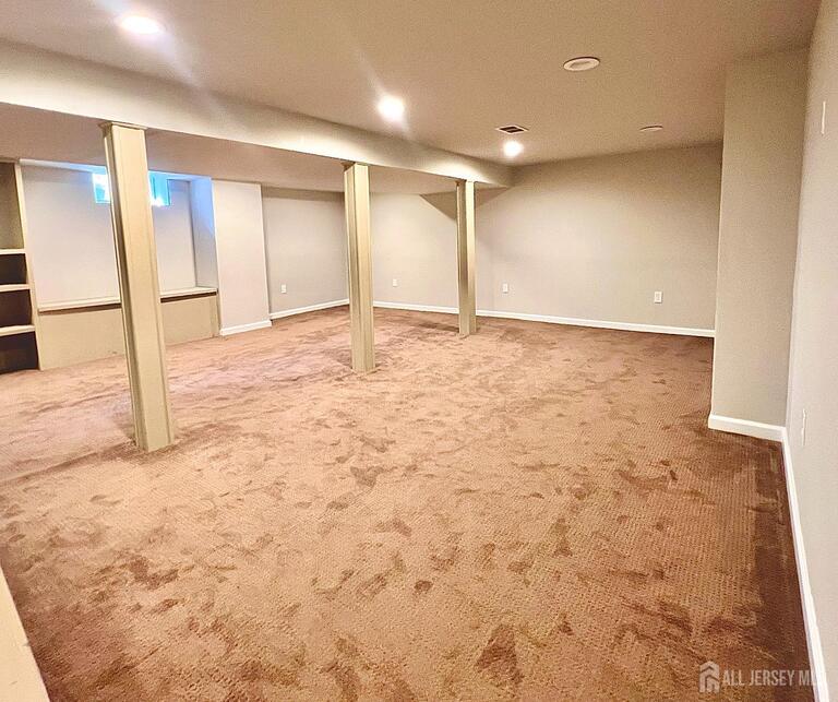 Photo 31 of 10 Timber Wolf Drive, Hamilton NJ 08620, Hamilton, NJ