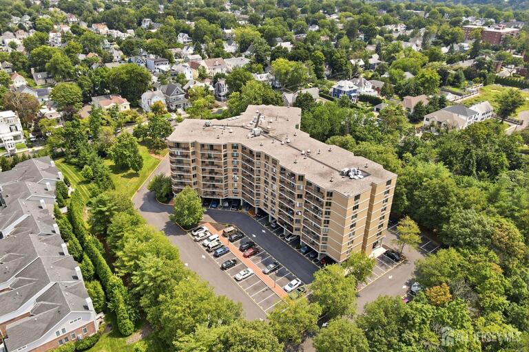 Photo 30 of 30 S ADELAIDE Avenue # 8J, Highland Park NJ 08904, Highland Park, NJ