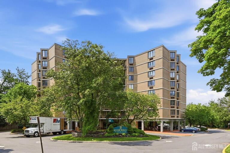 Photo 2 of 30 S ADELAIDE Avenue # 8J, Highland Park NJ 08904, Highland Park, NJ