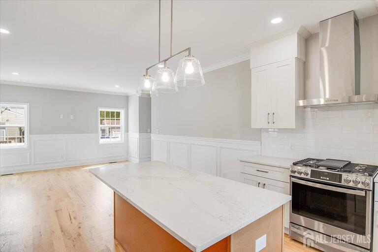 Photo 4 of 713 Inman Avenue, Colonia NJ 07067, Colonia, NJ