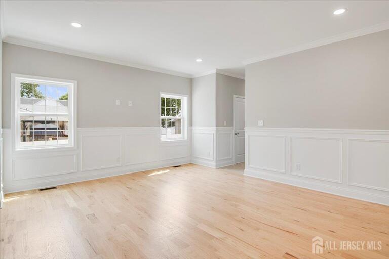 Photo 11 of 713 Inman Avenue, Colonia NJ 07067, Colonia, NJ