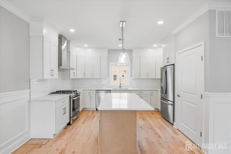Photo 6 of 713 Inman Avenue, Colonia NJ 07067, Colonia, NJ