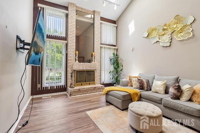 Photo 3 of 174 Nathan Drive, North Brunswick NJ 08902, North Brunswick, NJ
