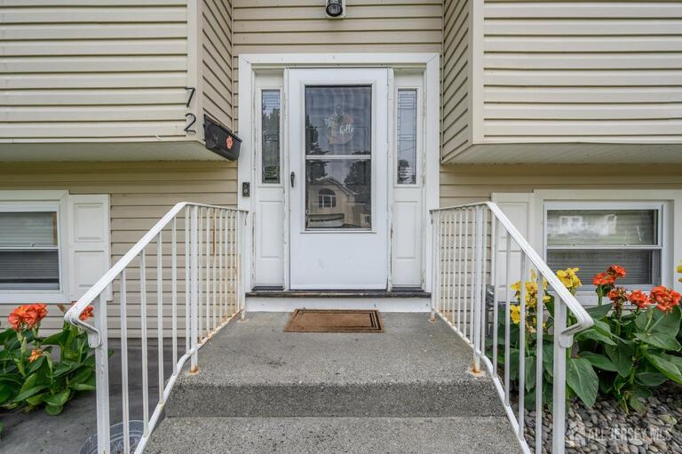 Photo 2 of 72 Lawrence Drive, Hackettstown NJ 07840, Hackettstown, NJ