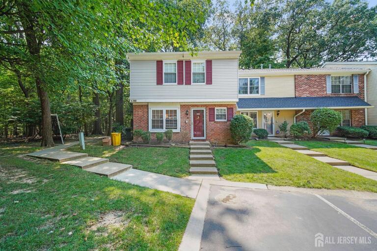 Photo 3 of 354 N McDowell Drive, East Brunswick NJ 08816, East Brunswick, NJ