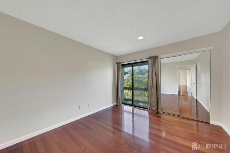 Photo 17 of 148 Linda Lane, Edison NJ 08820, Edison, NJ