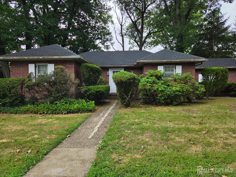 Photo 2 of 168 E Spring Valley Avenue E, Maywood NJ 07607, Maywood, NJ
