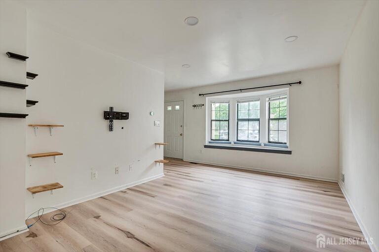 Photo 12 of 503 Timber Oaks Road, Edison NJ 08820, Edison, NJ